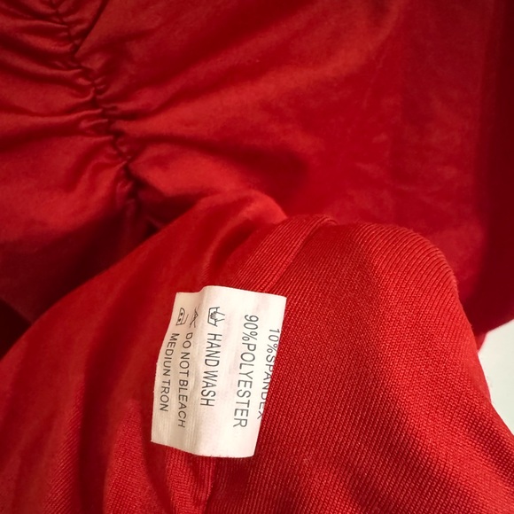 Red Ruched Sleeveless Dress - Picture 3 of 4